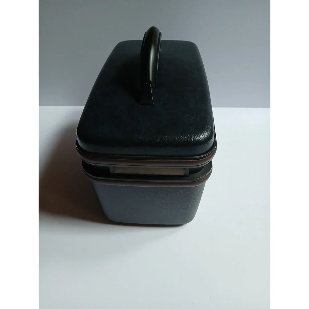 Samsonite vintage train